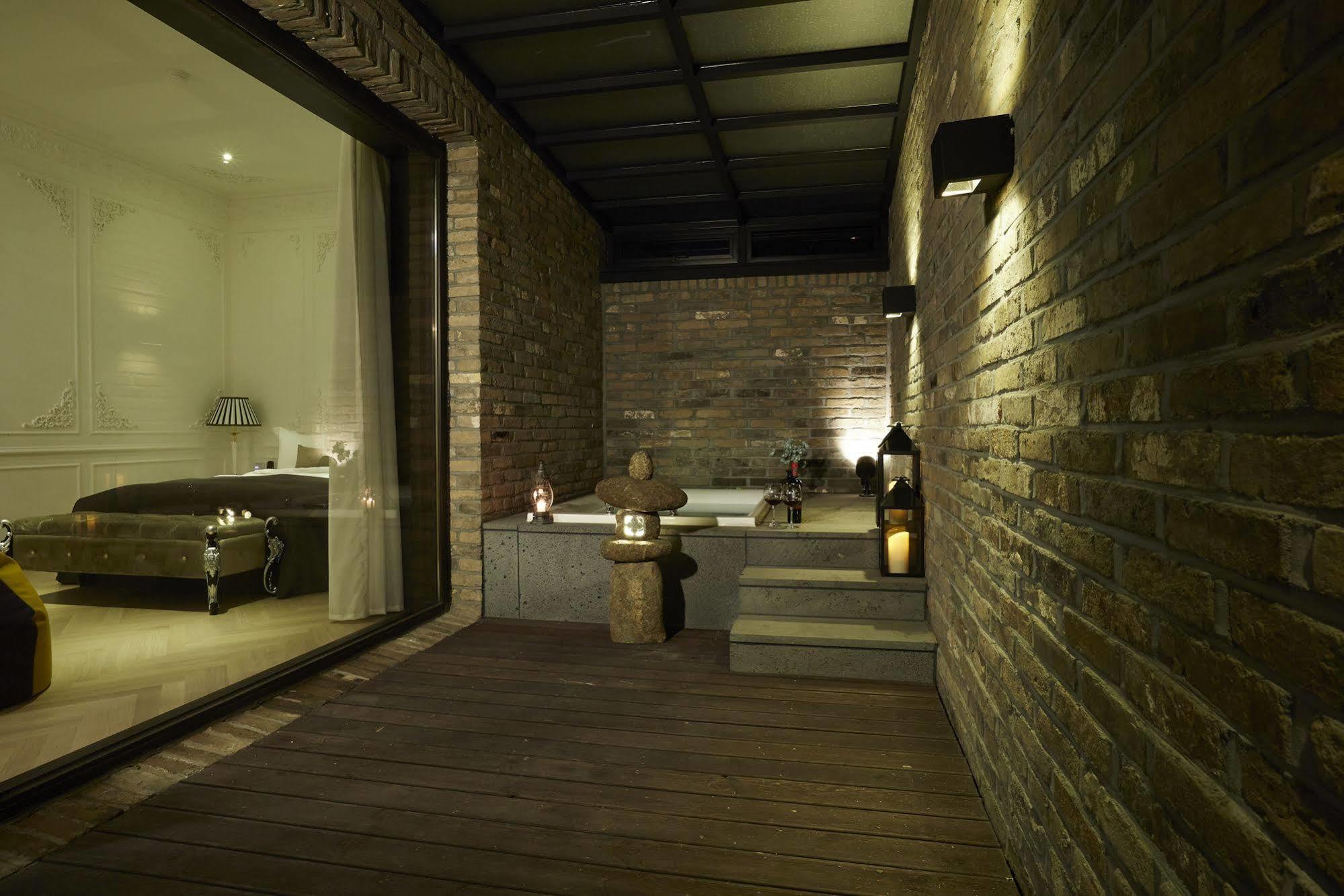 Chungbuk Inno City Namoo Hotel Umszong Kültér fotó